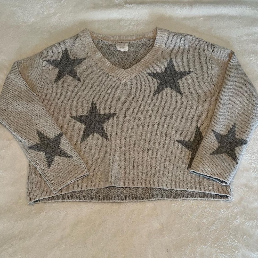 Star sweater